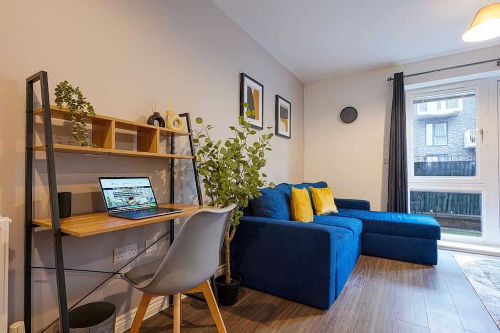 Luxury Campbell Park Apartments In Central Mk With Balcony, Free Parking & Smart Tv With Netflix By Yoko Property Milton Keynes Ngoại thất bức ảnh